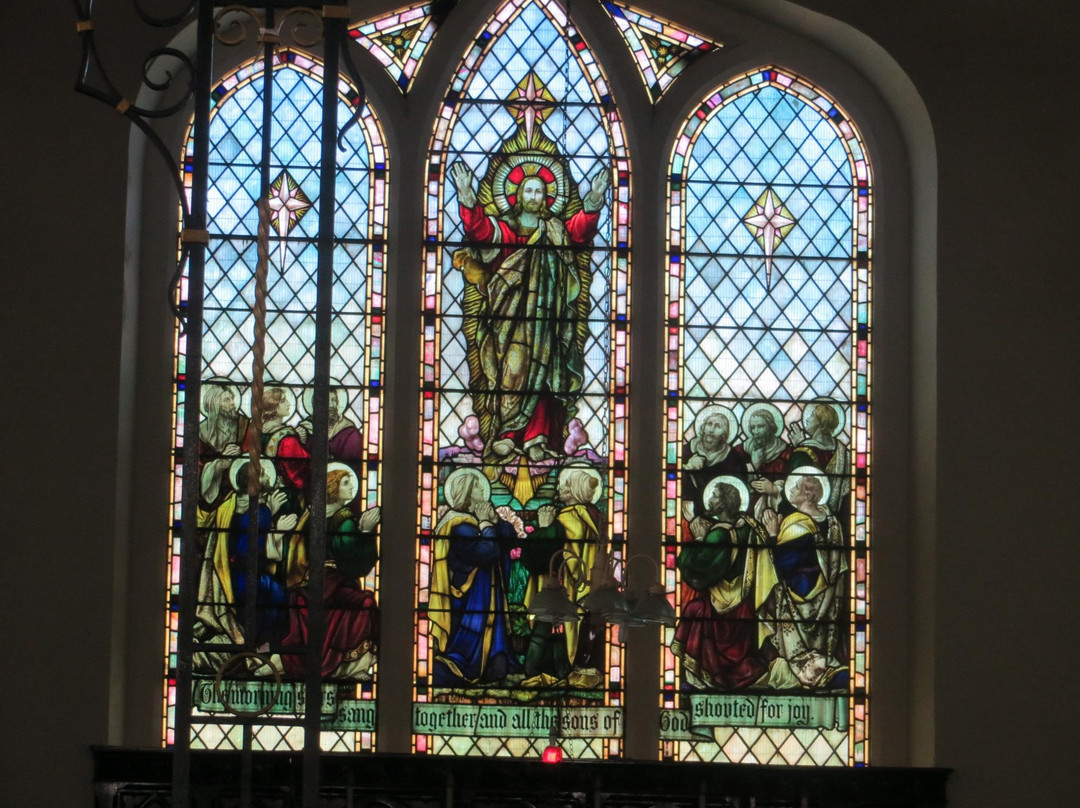 Christ Church Parish Church-奥伊斯廷斯必去景点