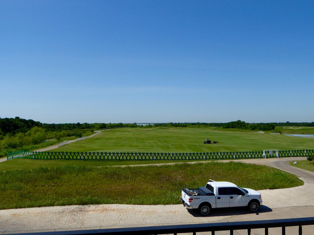 The Tribute at the Colony-The Colony必去景点
