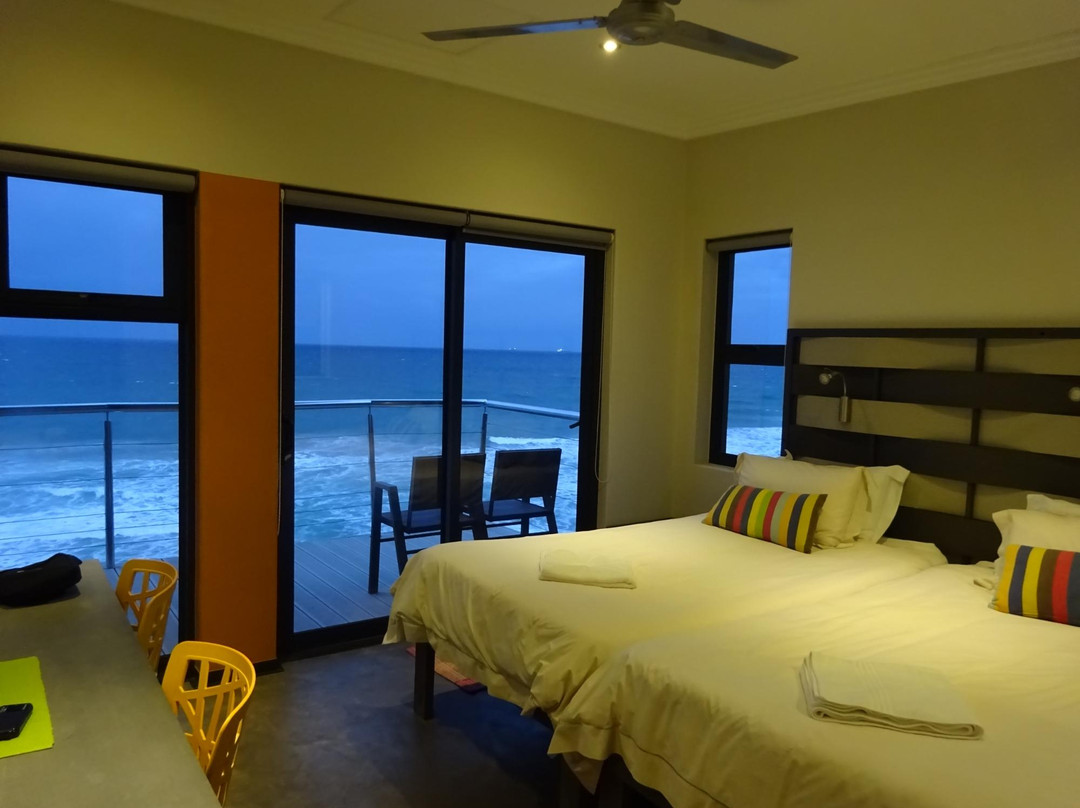 格林费尔海豚海岸旅馆