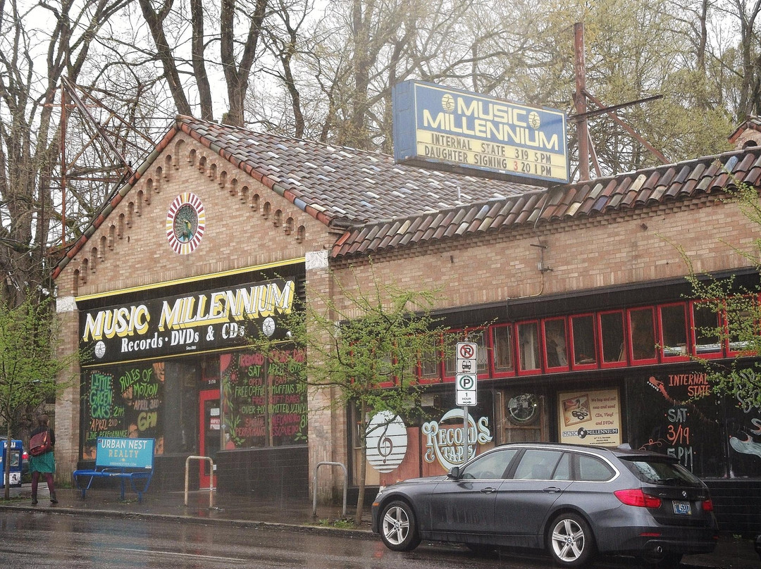 Music Millennium-波特兰必去景点