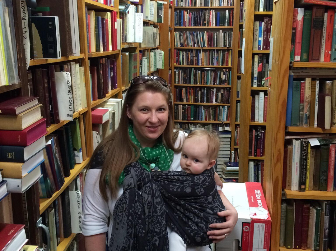 Hyde Brothers Booksellers-韦恩堡必去景点