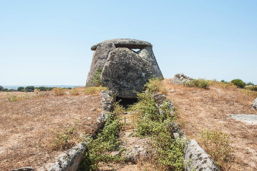 Anta da Aldeia da Mata-Crato必去景点