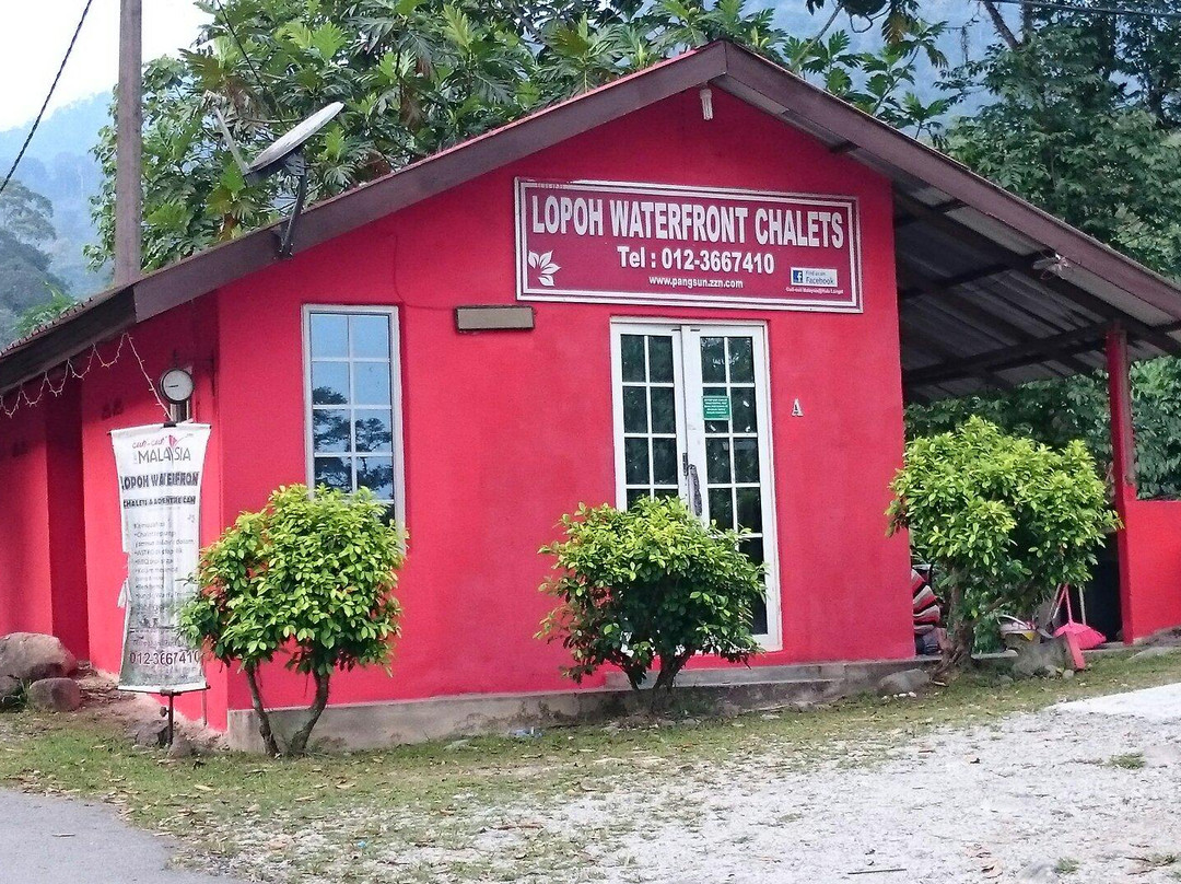 Kampung Jawa酒店住宿-Lopoh Waterfront Chalets