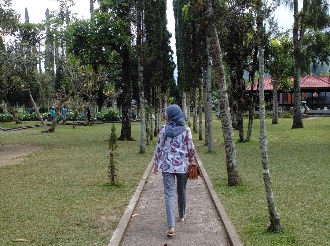 Lake Beratan-达巴南必去景点