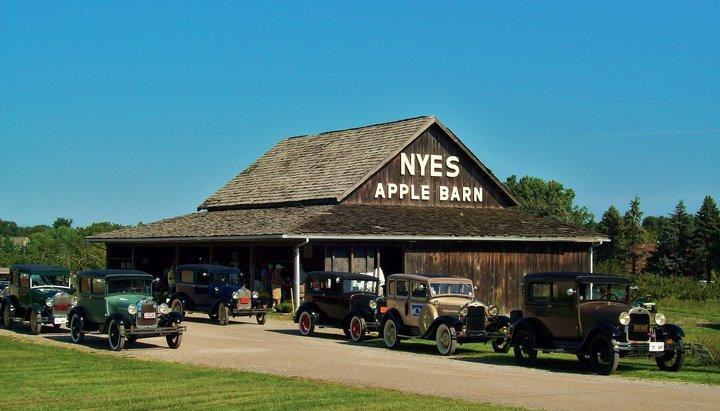 Nye's Apple Barn景点图片