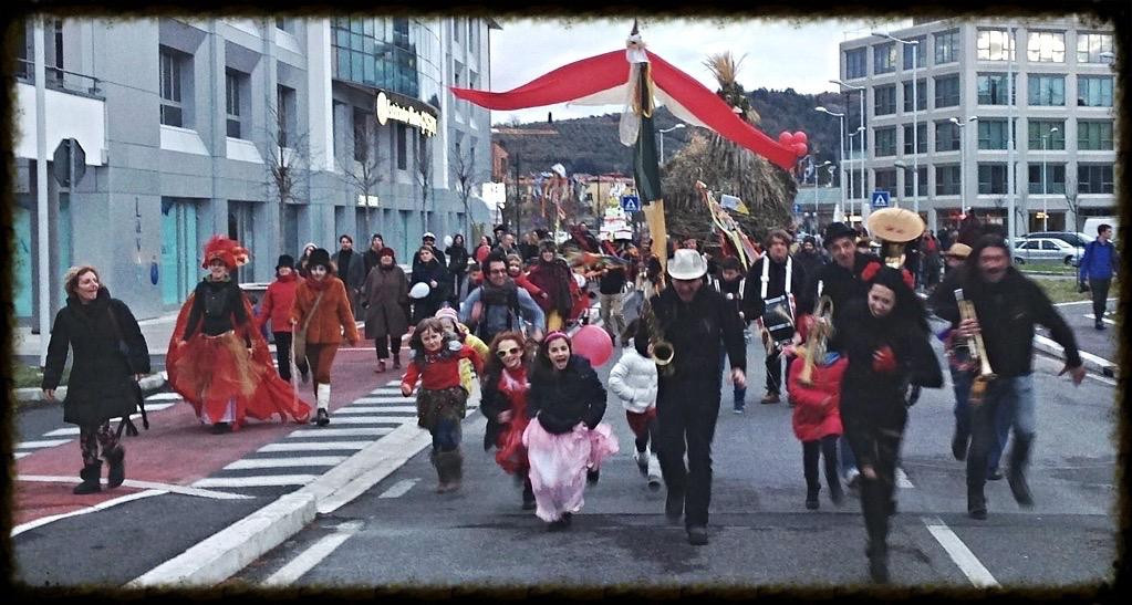 CiacciaBanda StreetBand - Sguerguenze Musicali Itineranti景点图片