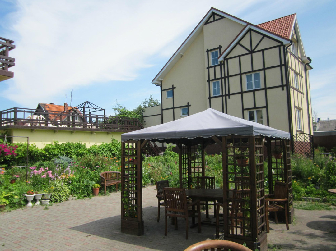Golden Orchid Hotel主图