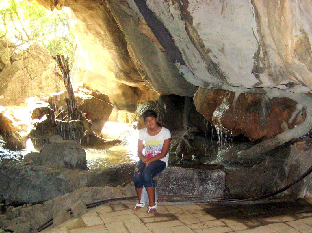 Pha Nong Khoi Cave景点图片