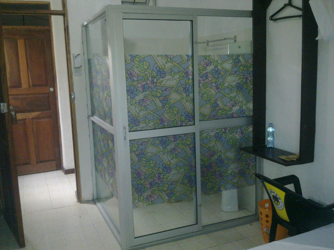 Topville Hotel Mombasa主图