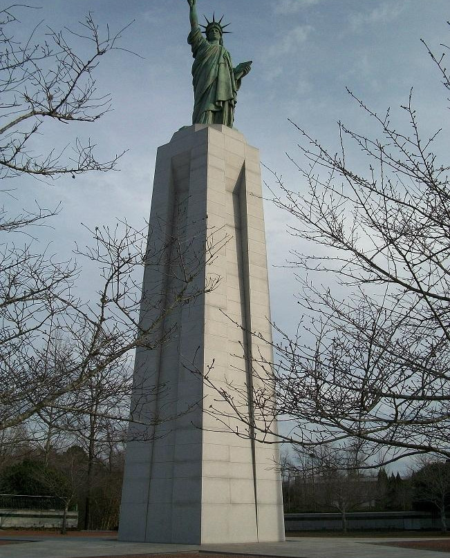 Statue of Liberty Replica-伯明翰必去景点