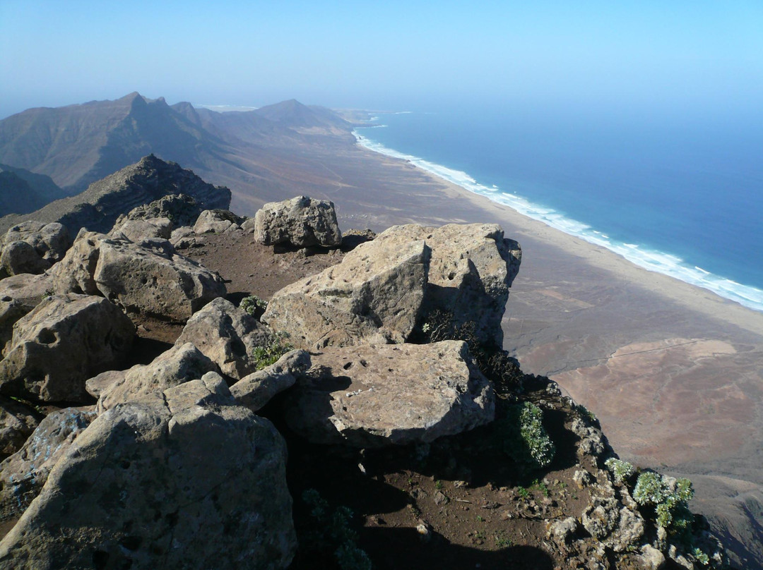 Pico de las Zarzas景点图片