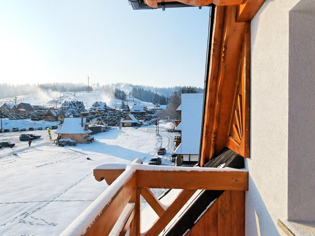 Bialka Tatrzanska酒店住宿-Pensjonat Pod Kotelnicą