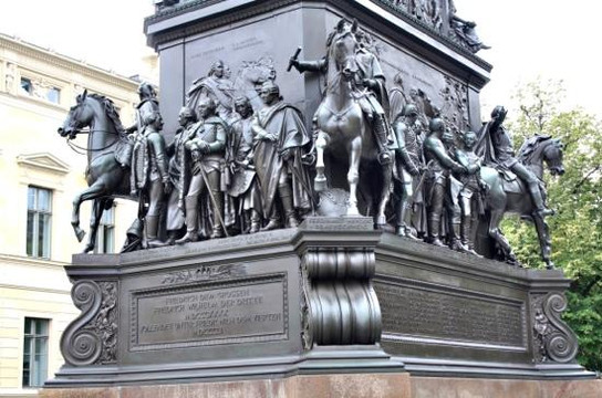 Humboldt Tours Berlin-柏林必去景点