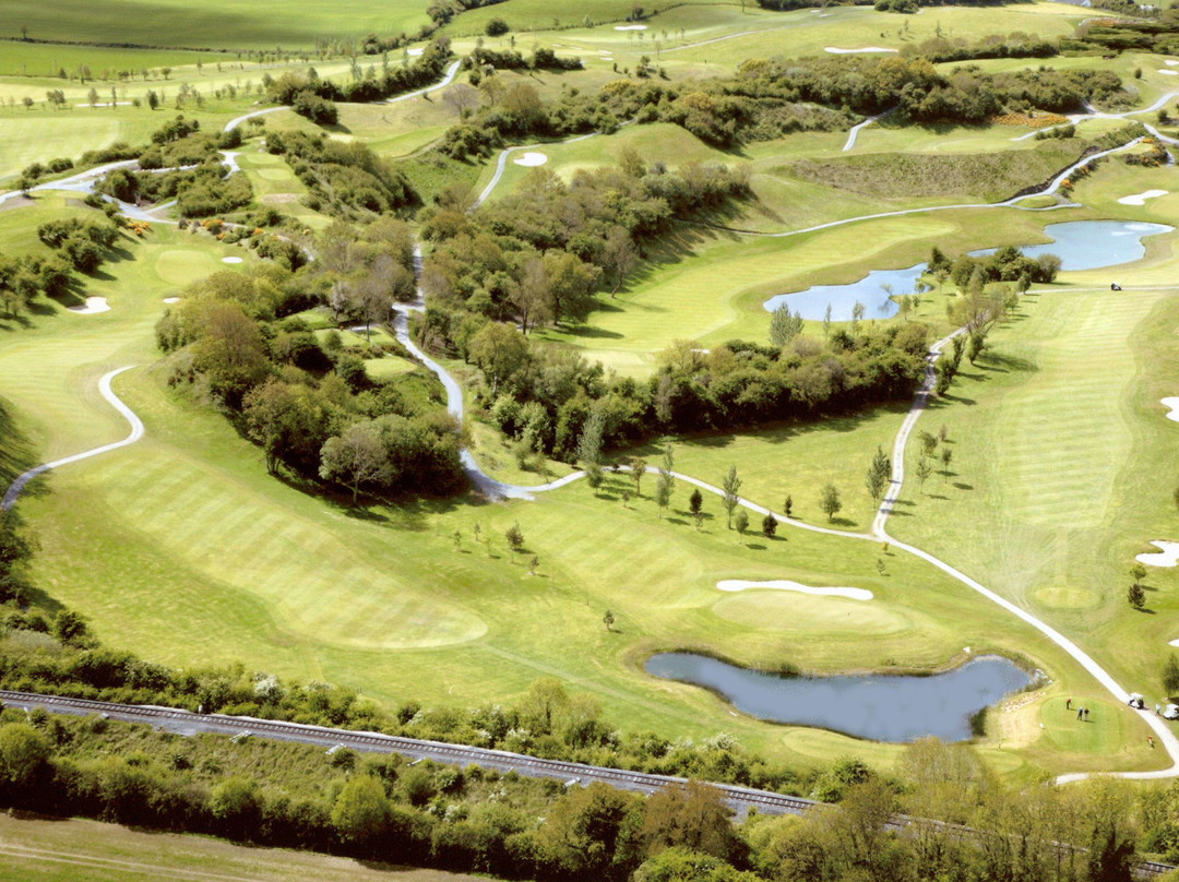 Esker Hills Golf Club景点图片