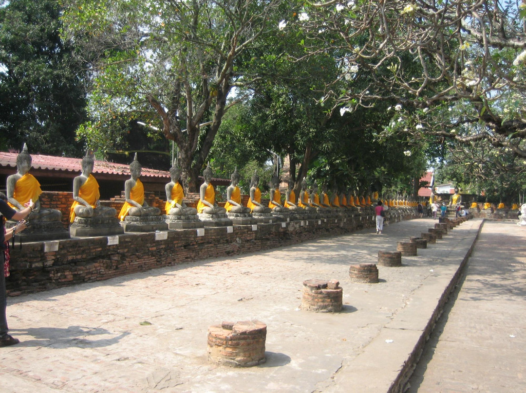 Wihan Phra Mongkhon Bophit-大城必去景点