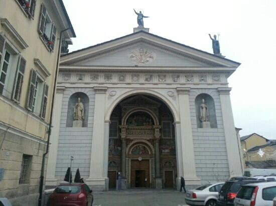 Cattedrale di Santa Maria Assunta-奥斯塔必去景点