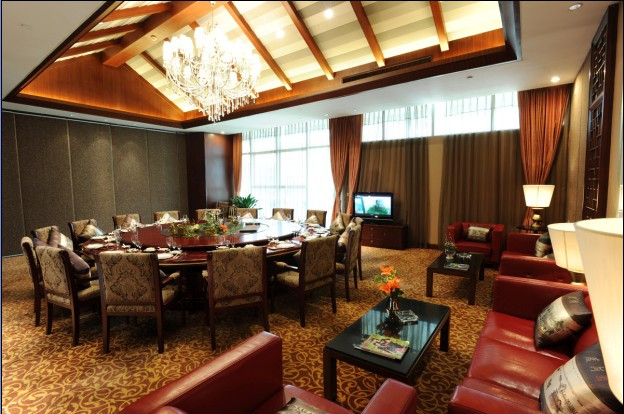 鉴湖大酒店主图