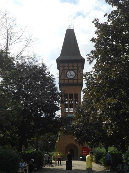 MainStrasse Village-卡温顿必去景点