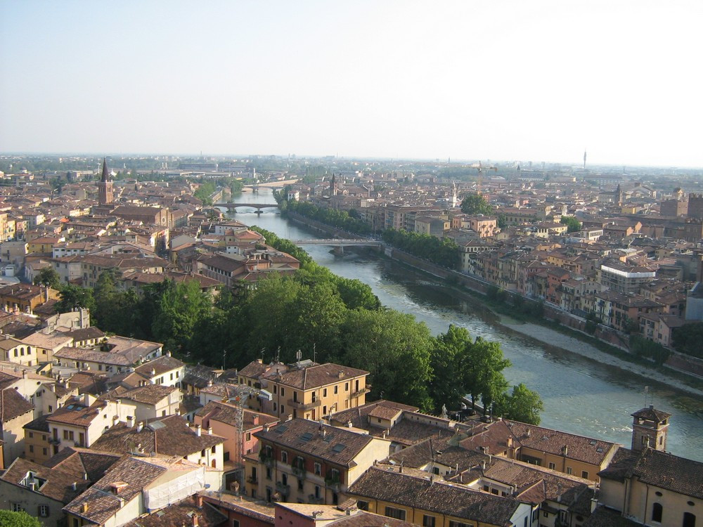 Piazzale Castel San Pietro-维罗纳必去景点