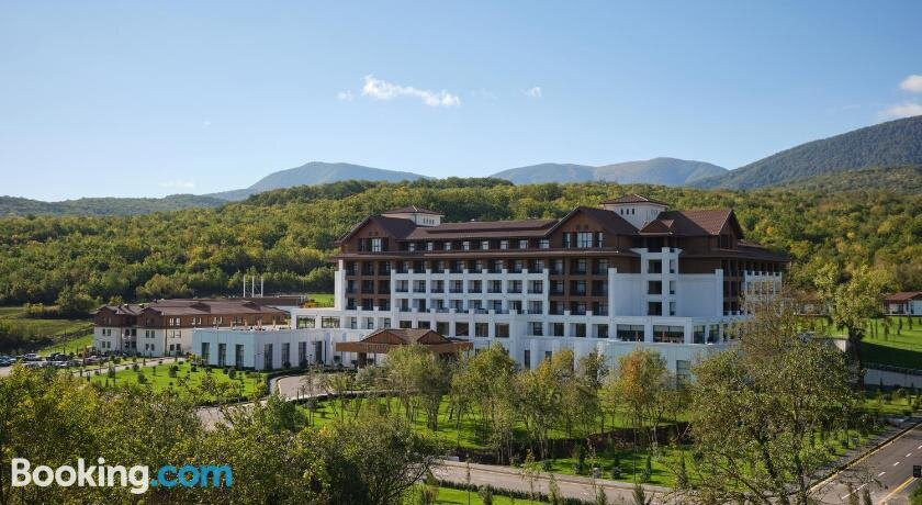 Shabran Wellbeing Resort主图