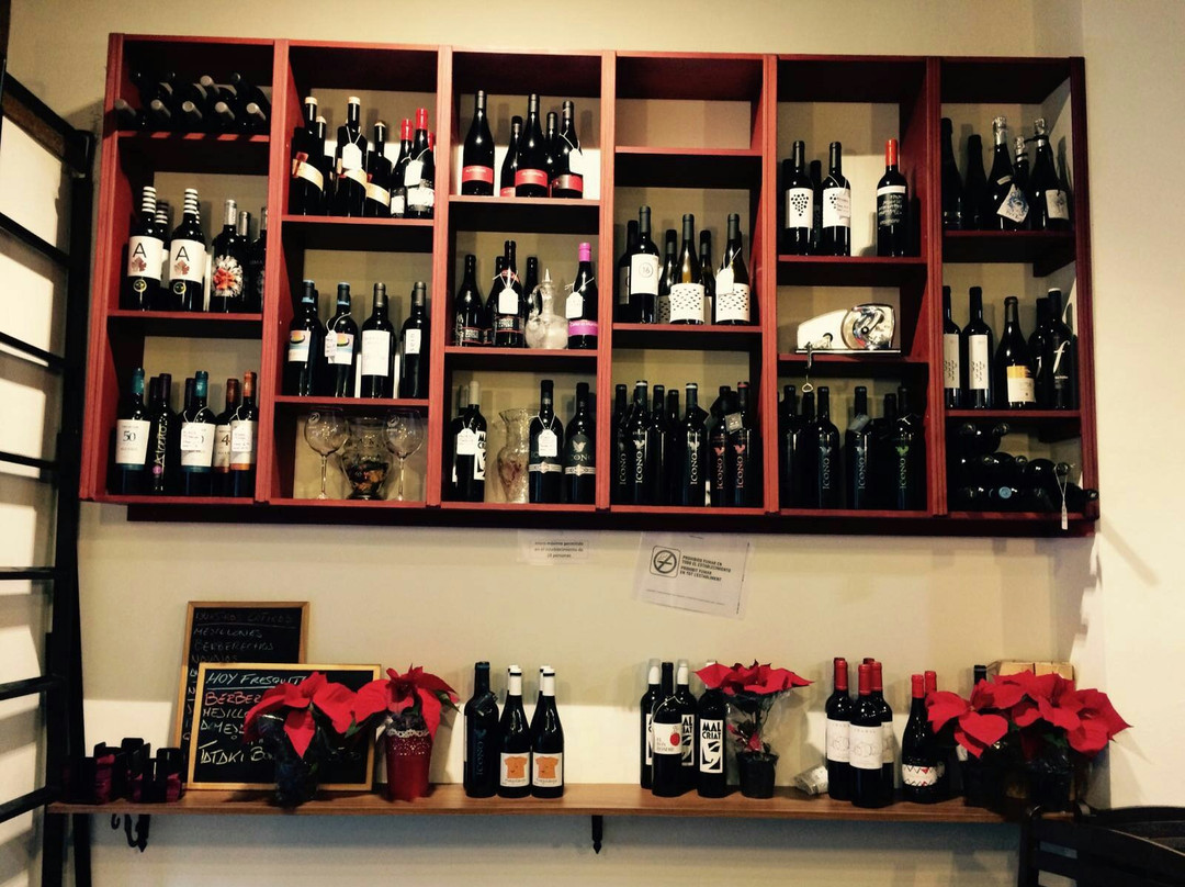 Raiguero Levante餐馆和美食-Bodega La Venganza