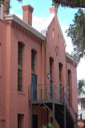 Old Jail Museum景点图片