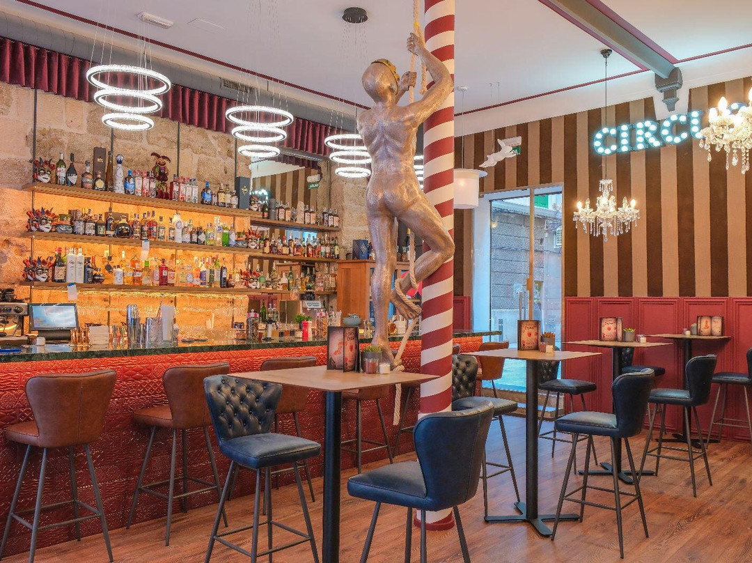 Arlequin Restaurant & Cocktail Bar