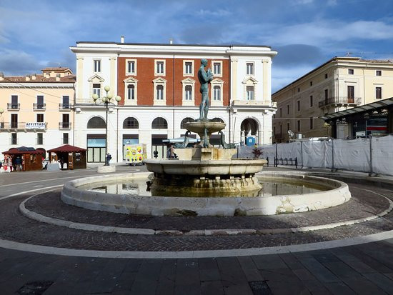 Fontana Vecchia景点图片