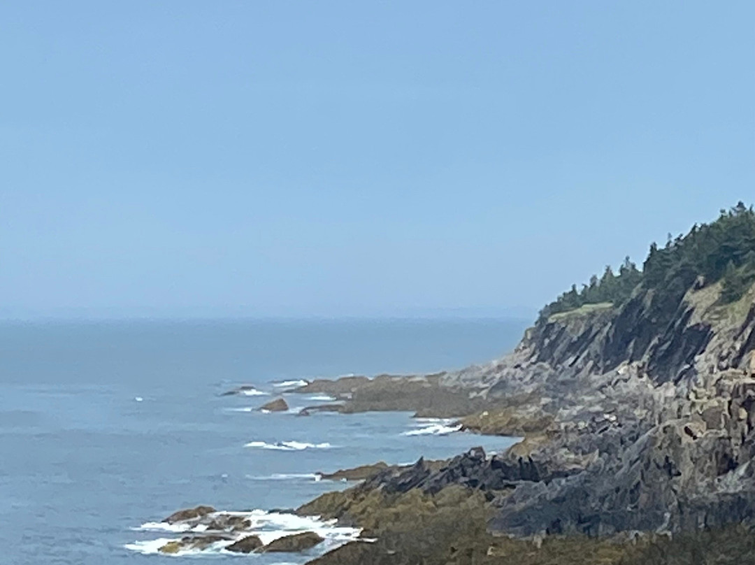 Smuggler's Cove Provincial Park景点图片