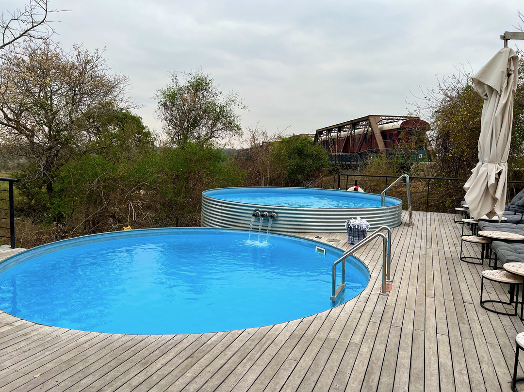 Kruger Shalati - The Train on the Bridge主图