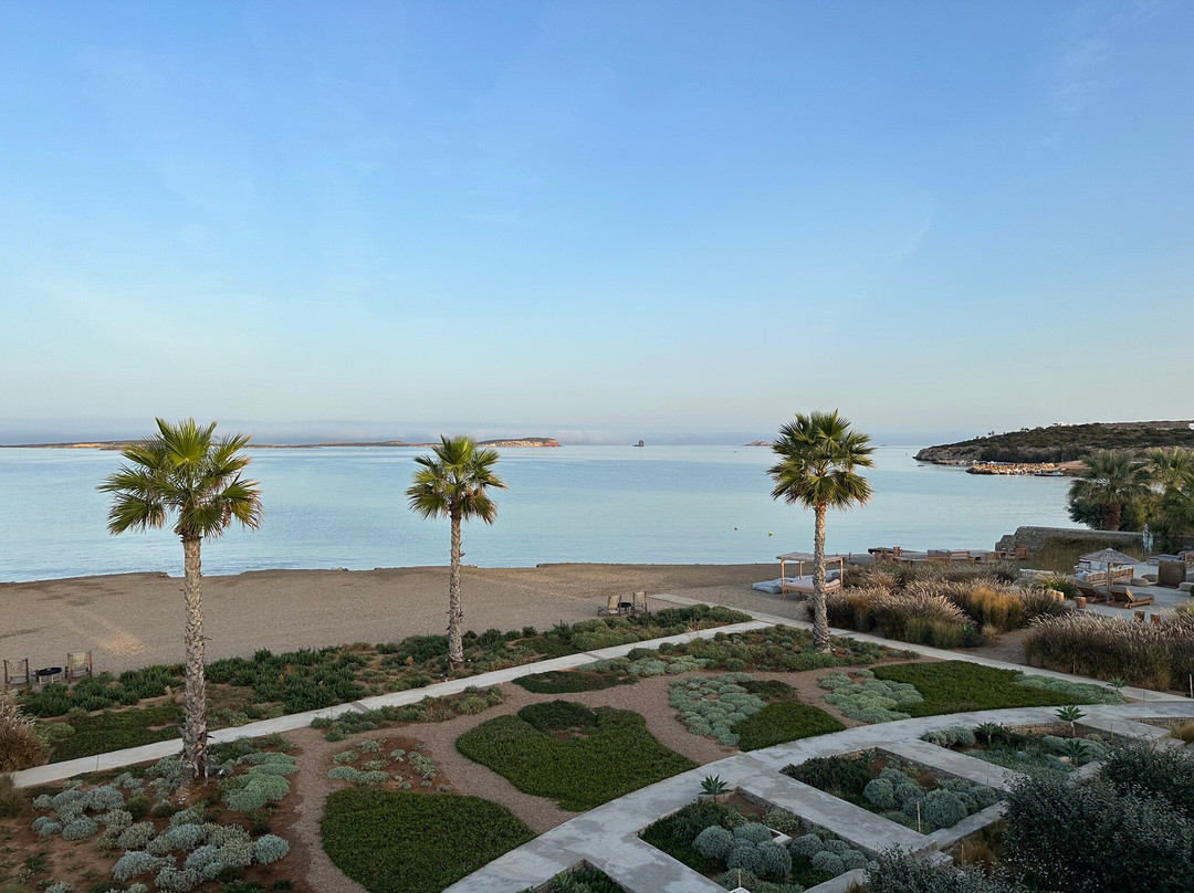 Seesoo Paros Beachfront Resort主图