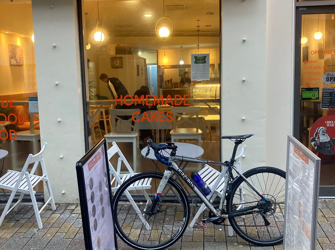 Yolo Cafe