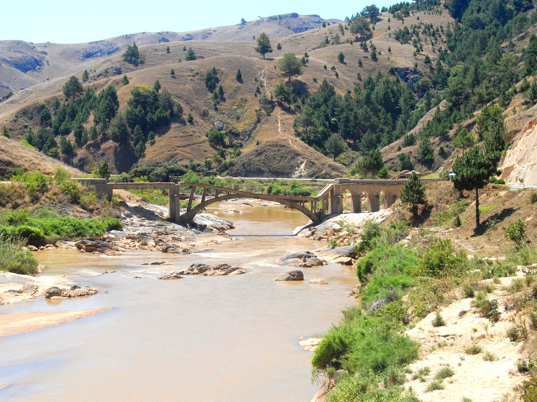 Pont de Fatihita sur la RN7景点图片