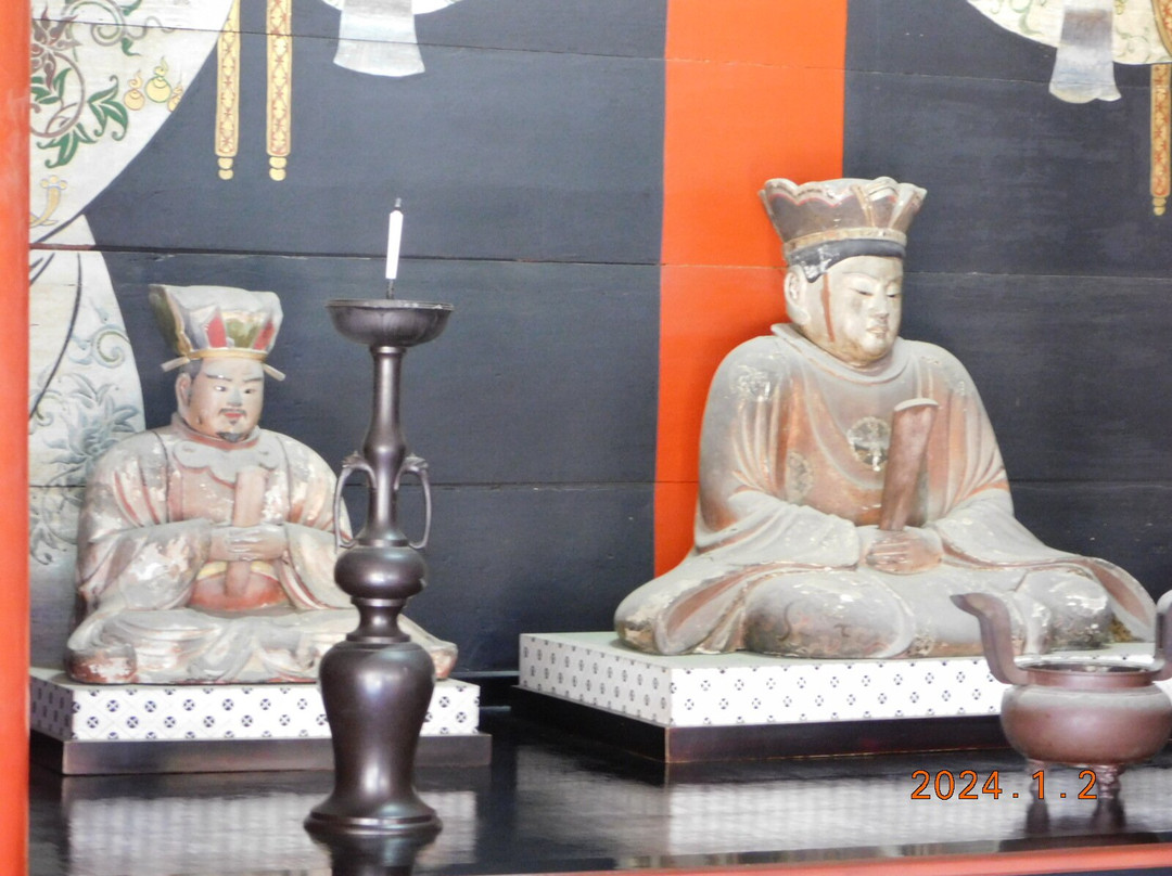 Nakayama-dera Temple Emmado-宝冢市必去景点