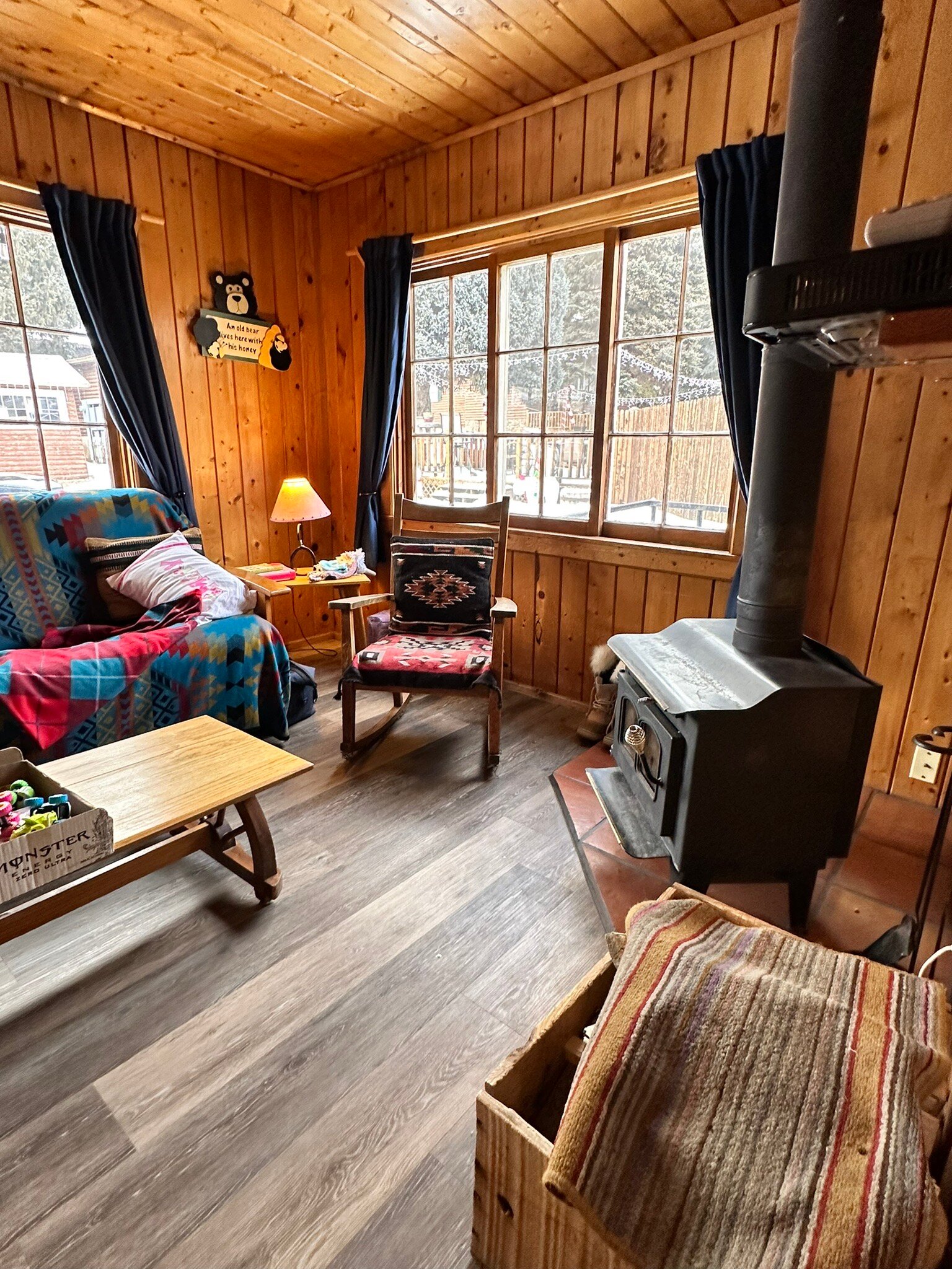 Three Bears Lodge-官方