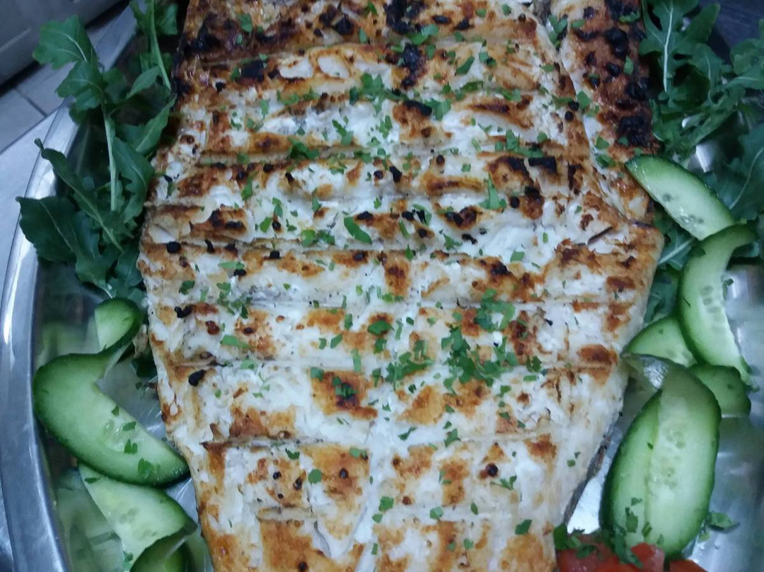 O Fáros - Drapetsóna