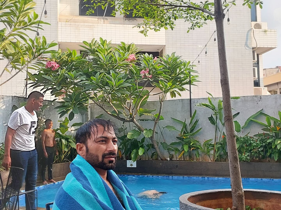 Astanaraya Suites Hotel主图