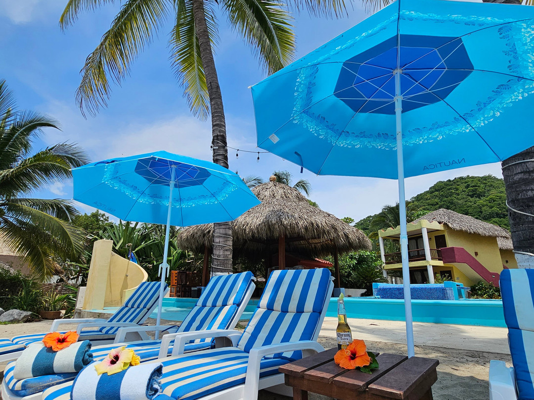 Tronco Bay Inn Resort主图