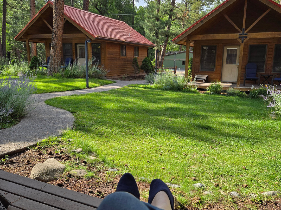 Shadow Mountain Lodge and Cabins主图