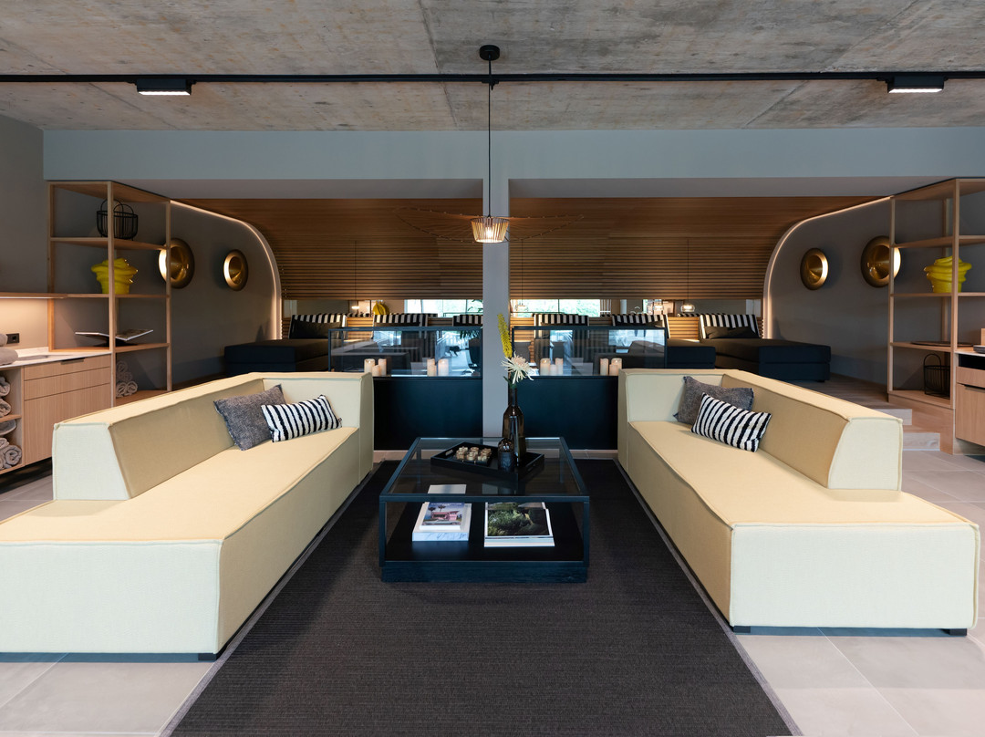 Tholes Hotel Bucken主图