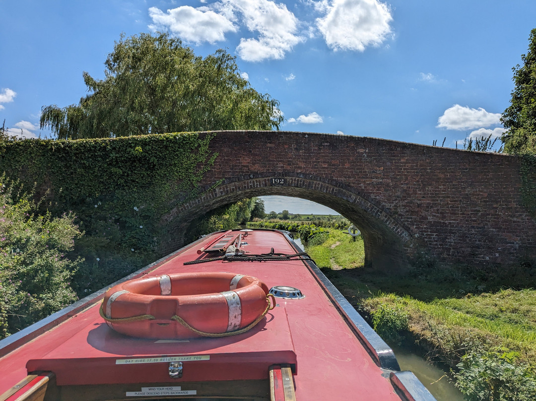Twyford Wharf Narrow Boats景点图片