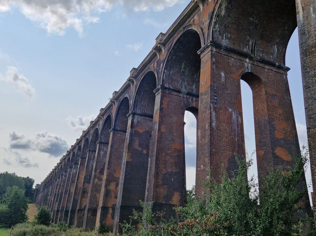 Ouse Valley Viaduct景点图片