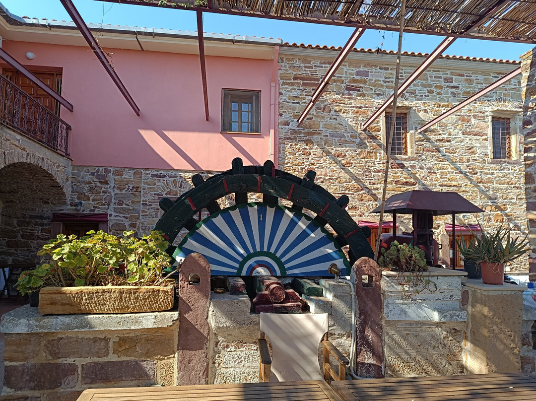 Mouzaliko Traditional Hotel主图