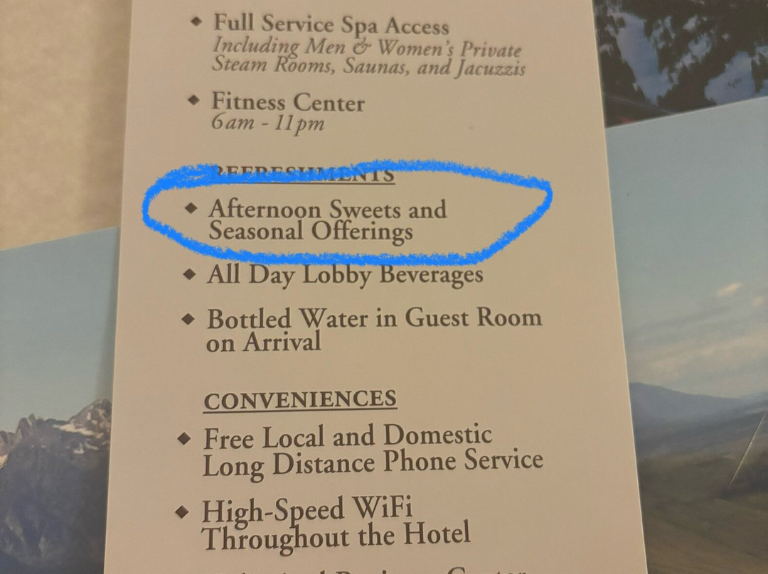 蛇河别墅温泉罗克度假酒店主图