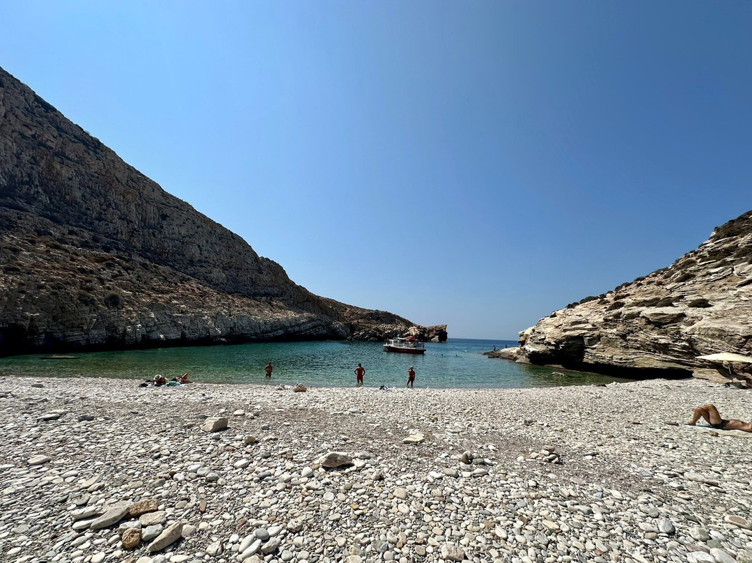 Livadaki Beach-Folegandros必去景点