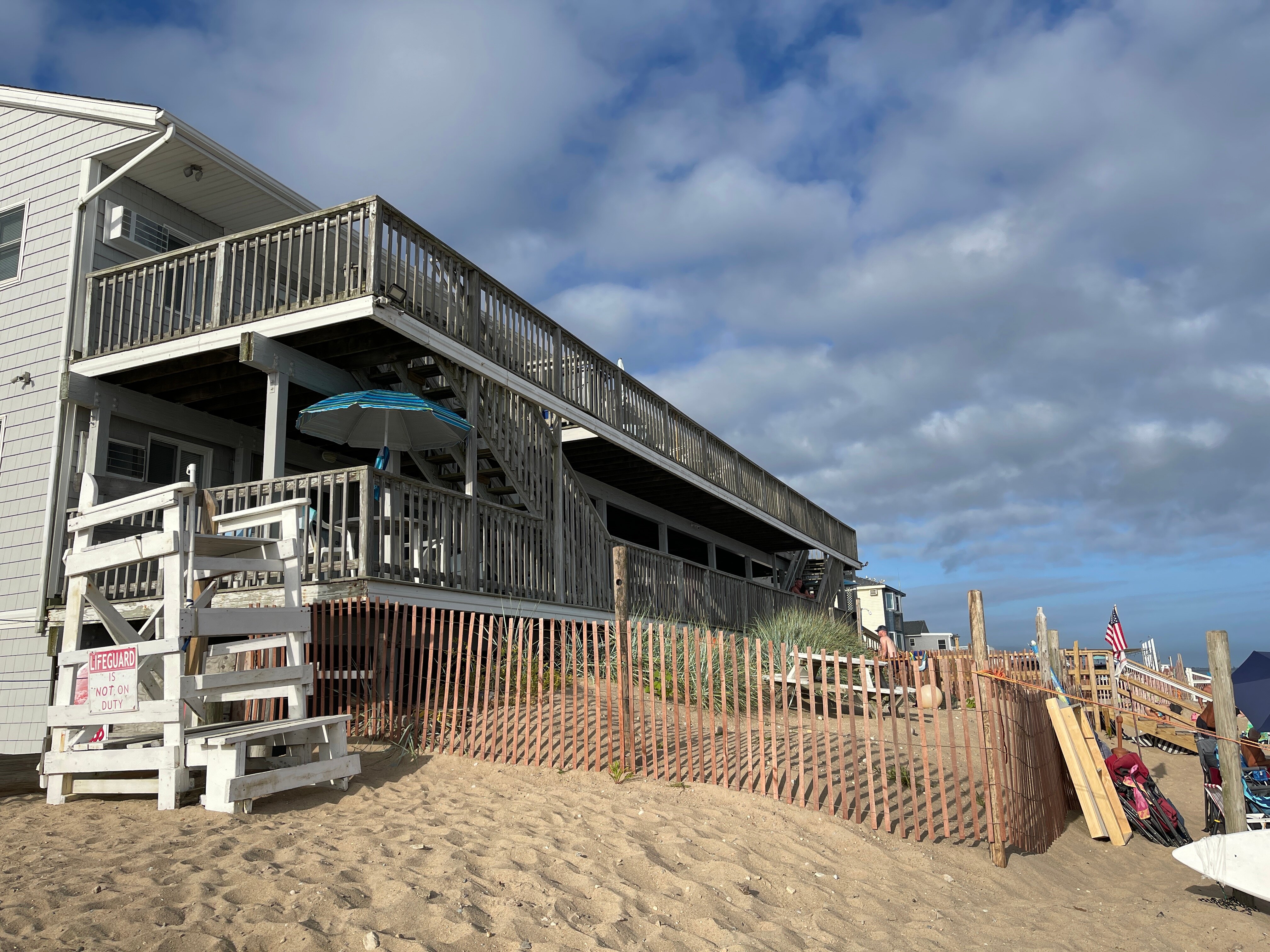 Sandcastle Beachfront Inn-泳池