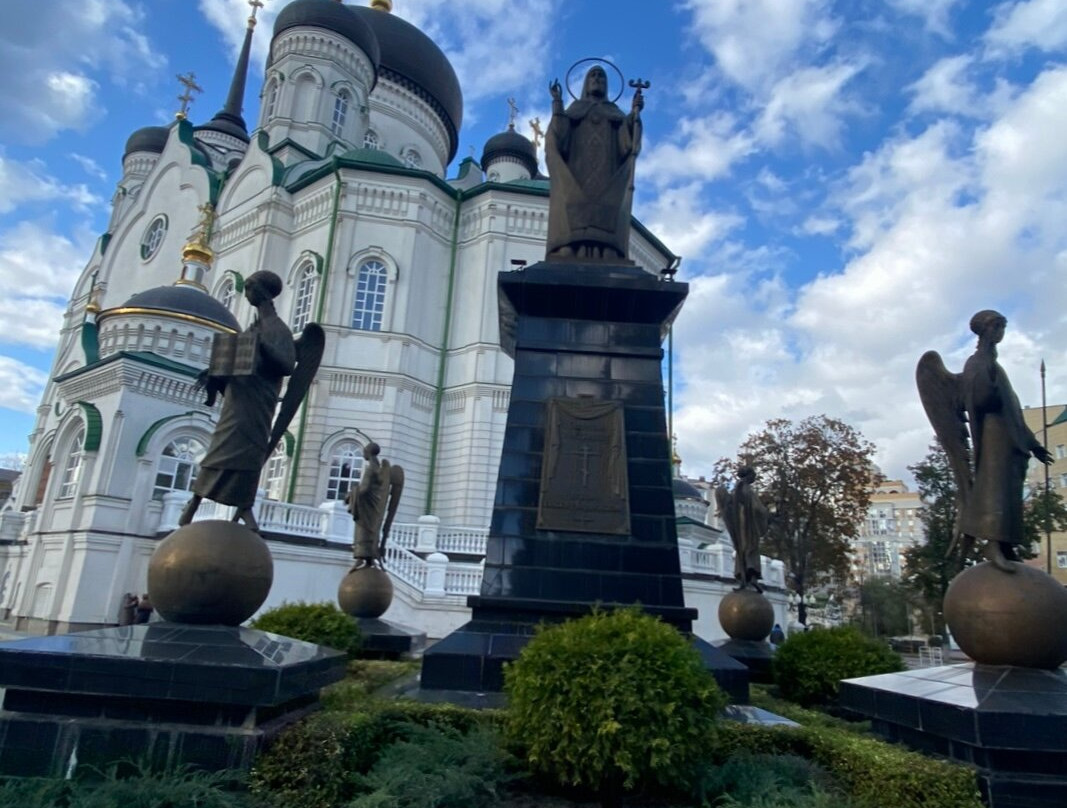 Monument to Mitrophan of Voronezh景点图片