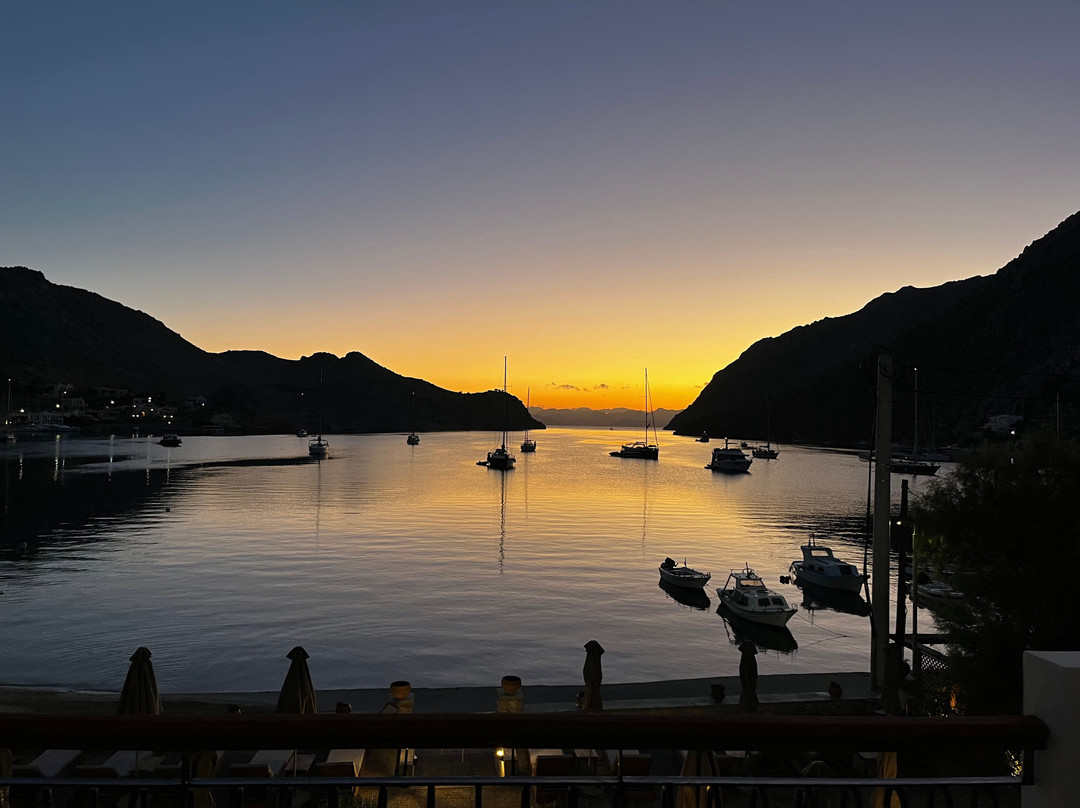 Pedi Beach Hotel主图