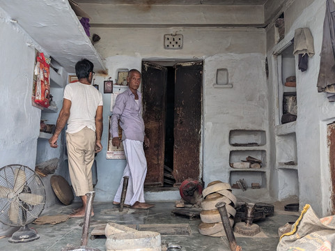 Tour Guide Manish-乌代布尔必去景点