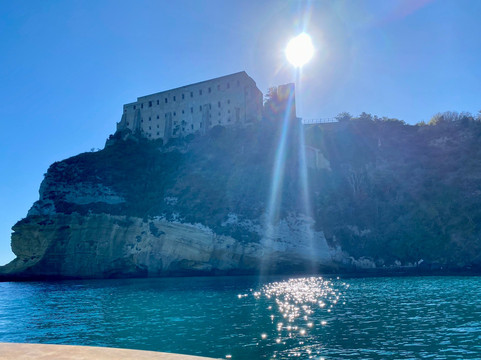 Piro a Procida-普罗奇达必去景点